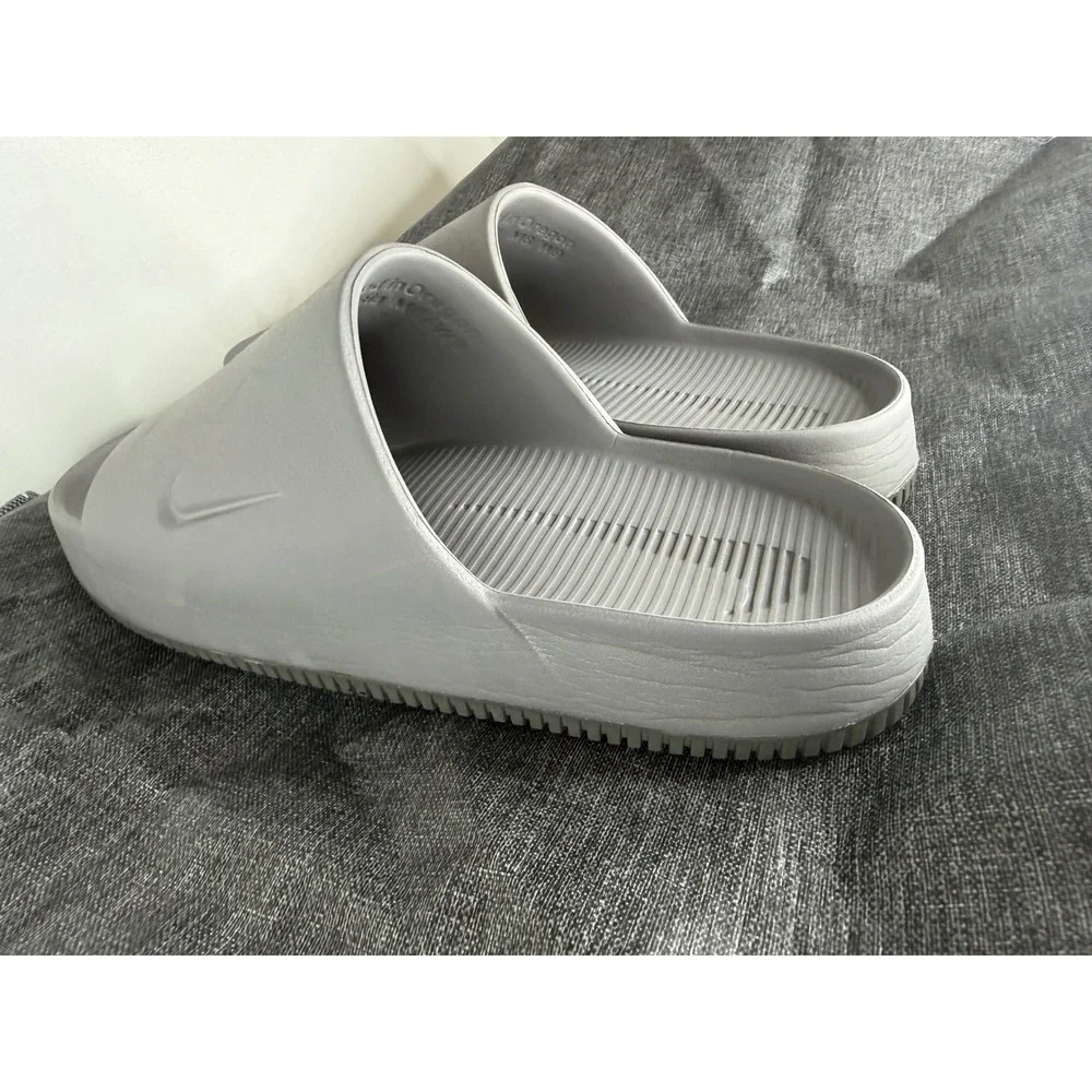 Nike Calm Slide Mens 8 Womens 9 Grey Excellent Foam Slip On Sandals FD4116-002